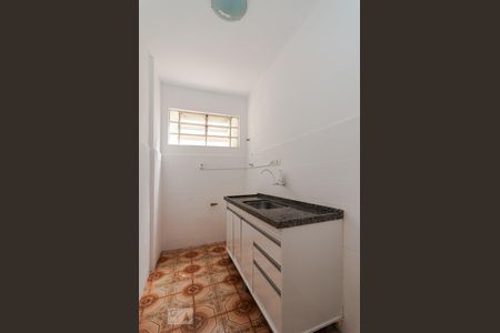 Cozinha de apartamento para alugar com 1 quarto, 40m² em Bela Vista, São Paulo