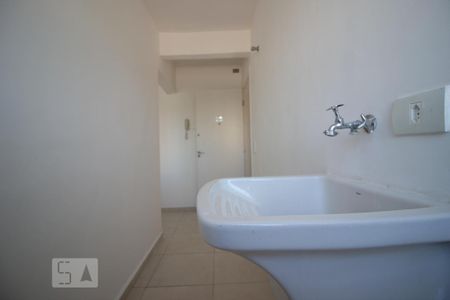 Apartamento para alugar com 46m², 1 quarto e sem vagaÁrea de Serviço