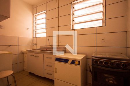 Cozinha e Área de Serviço de apartamento para alugar com 2 quartos, 47m² em Nonoai, Porto Alegre