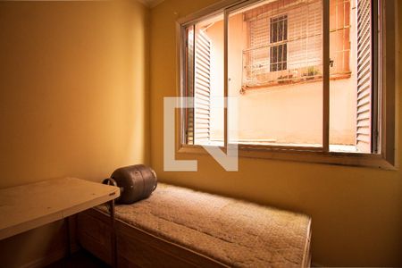 Quarto 1 de apartamento para alugar com 2 quartos, 47m² em Nonoai, Porto Alegre