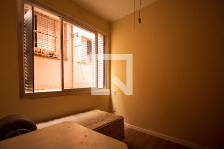 Quarto 1 de apartamento para alugar com 2 quartos, 47m² em Nonoai, Porto Alegre