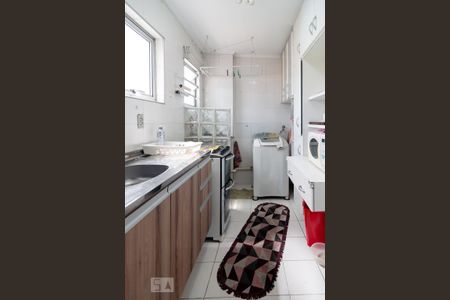 Apartamento para alugar com 64m², 2 quartos e 1 vaga Apartamento para alugar com 64m², 2 quartos e 1 vagaCozinha / Área de Serviço