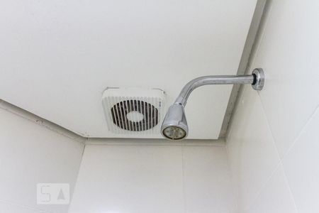 Apartamento à venda com 50m², 2 quartos e 1 vaga Apartamento à venda com 50m², 2 quartos e 1 vagaChuveiro do Banheiro Suíte