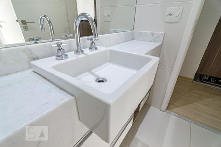 Apartamento para alugar com 57m², 1 quarto e 1 vaga Apartamento para alugar com 57m², 1 quarto e 1 vagaBanheiro da suíte