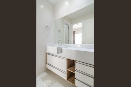 Apartamento para alugar com 57m², 1 quarto e 1 vaga Apartamento para alugar com 57m², 1 quarto e 1 vagaBanheiro da suíte