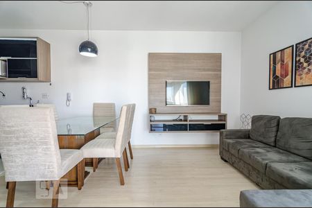 Sala de apartamento para alugar com 1 quarto, 57m² em Paraíso, São Paulo