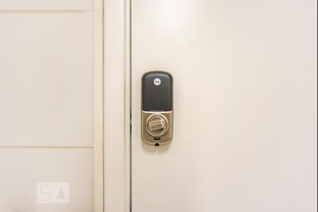 Apartamento à venda com 97m², 4 quartos e 2 vagasFechadura eletrônica