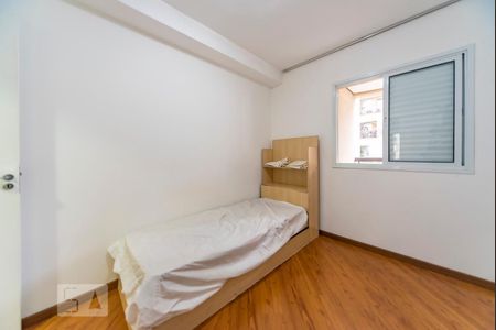 Apartamento à venda com 97m², 4 quartos e 2 vagasQuarto 2