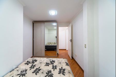 Apartamento à venda com 97m², 4 quartos e 2 vagasQuarto 4