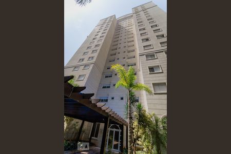 Apartamento à venda com 97m², 4 quartos e 2 vagasFachada e portaria