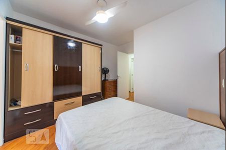 Apartamento à venda com 97m², 4 quartos e 2 vagasQuarto 3