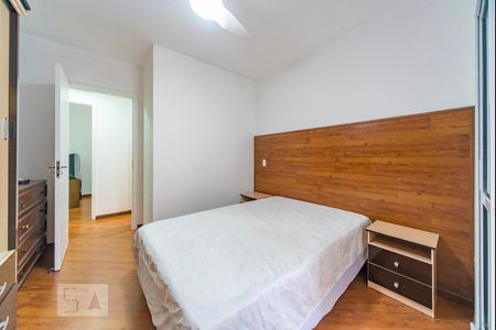 Apartamento à venda com 97m², 4 quartos e 2 vagasQuarto 3