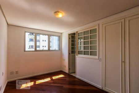 Apartamento para alugar com 200m², 3 quartos e 3 vagas Apartamento para alugar com 200m², 3 quartos e 3 vagasQuarto 3 Suite