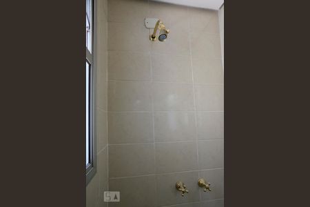Apartamento para alugar com 200m², 3 quartos e 3 vagas Apartamento para alugar com 200m², 3 quartos e 3 vagasBanheiro da Suite