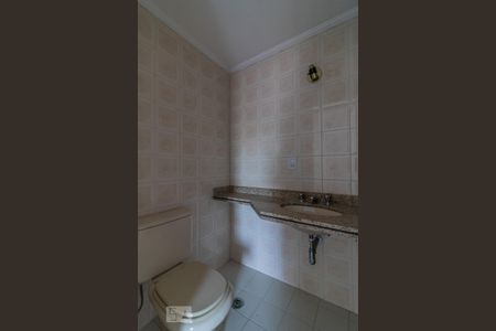 Banheiro de apartamento para alugar com 3 quartos, 95m² em Cerâmica, São Caetano do Sul