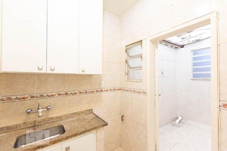 Apartamento à venda com 80m², 2 quartos e sem vagaCozinha