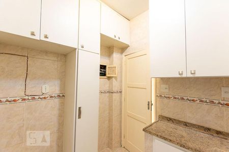 Apartamento à venda com 80m², 2 quartos e sem vagaCozinha