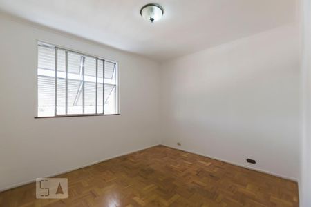 Quarto 1 de apartamento para alugar com 3 quartos, 110m² em Vila Monumento, São Paulo