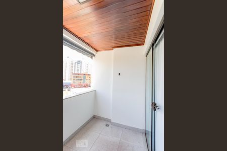 Sacada de apartamento para alugar com 3 quartos, 107m² em Jardim Goiás, Goiânia