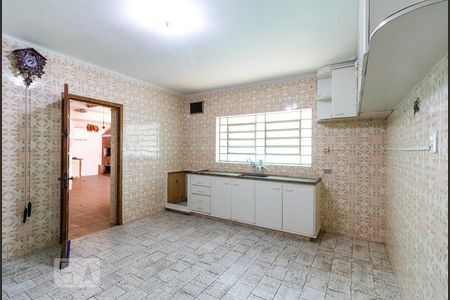 Casa à venda com 330m², 3 quartos e 5 vagasCozinha 2 