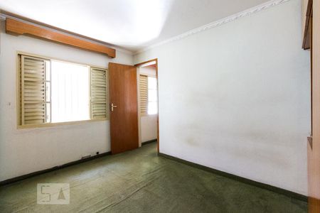 Casa à venda com 330m², 3 quartos e 5 vagasQuarto 2 