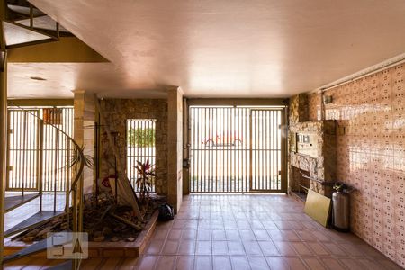 Casa à venda com 330m², 3 quartos e 5 vagasGaragem 