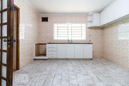 Casa à venda com 330m², 3 quartos e 5 vagasCozinha 2 