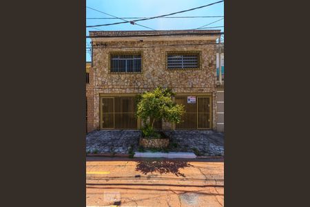 Casa à venda com 330m², 3 quartos e 5 vagasFachada 