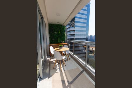 Varanda de kitnet/studio à venda com 1 quarto, 50m² em Vila Cruzeiro, São Paulo