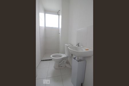 Banheiro de apartamento para alugar com 2 quartos, 44m² em Jardim das Graças, São Paulo