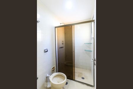 Banheiro de apartamento para alugar com 2 quartos, 70m² em Jardim Vila Mariana, São Paulo