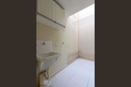 Casa de condomínio à venda com 43m², 1 quarto e sem vagaÁrea de Serviço