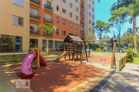 Apartamento à venda com 64m², 2 quartos e 2 vagas Apartamento à venda com 64m², 2 quartos e 2 vagasÁrea Comum - Playground