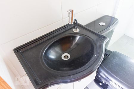 Casa para alugar com 165m², 3 quartos e 2 vagasBanheiro de Serviço