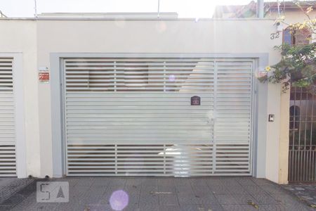 Casa para alugar com 165m², 3 quartos e 2 vagasFachada