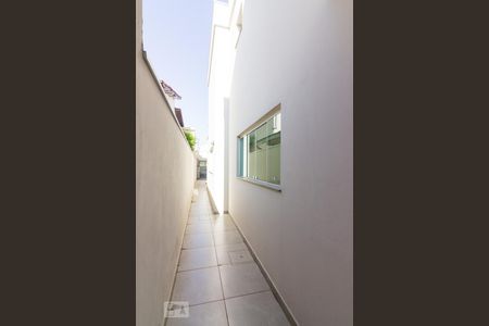 Casa para alugar com 165m², 3 quartos e 2 vagasCorredor Lateral