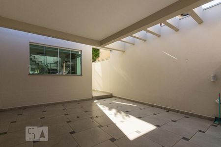 Casa para alugar com 165m², 3 quartos e 2 vagasGaragem