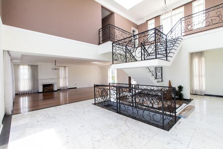 Sala de casa de condomínio para alugar com 4 quartos, 400m² em Alphaville Graciosa, Pinhais