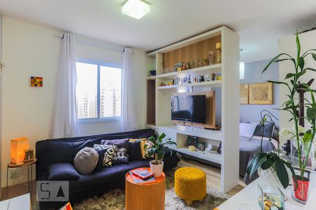 Sala de apartamento para alugar com 1 quarto, 37m² em Jardim Celeste, São Paulo