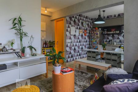 Sala de apartamento para alugar com 1 quarto, 37m² em Jardim Celeste, São Paulo