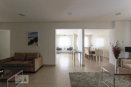 Apartamento para alugar com 37m², 1 quarto e 1 vagaÁrea comum - Salão de Festas