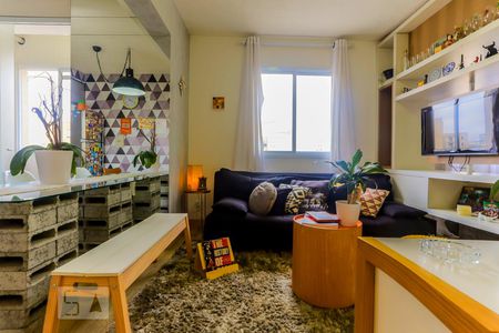 Sala de apartamento para alugar com 1 quarto, 37m² em Jardim Celeste, São Paulo