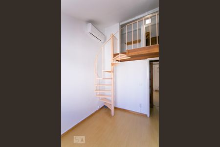 Casa de condomínio à venda com 90m², 2 quartos e 2 vagasQuarto 2