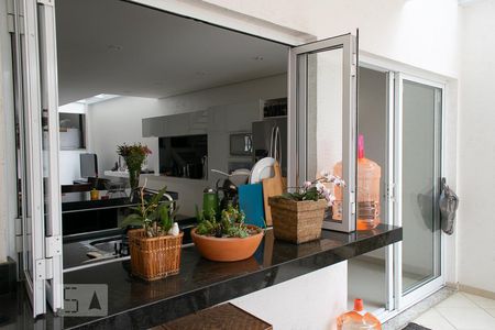 Casa à venda com 450m², 3 quartos e 8 vagas Casa à venda com 450m², 3 quartos e 8 vagasCHURRASQUEIRA