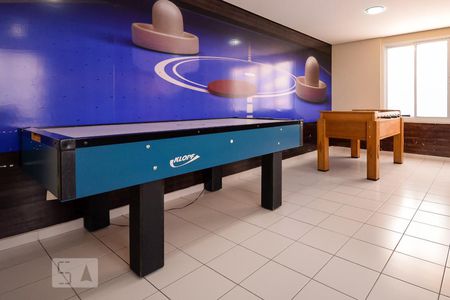 Apartamento para alugar com 52m², 2 quartos e 1 vaga Apartamento para alugar com 52m², 2 quartos e 1 vagaSalão de jogos