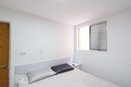 Quarto de casa para alugar com 1 quarto, 50m² em Jardim Aeroporto, São Paulo