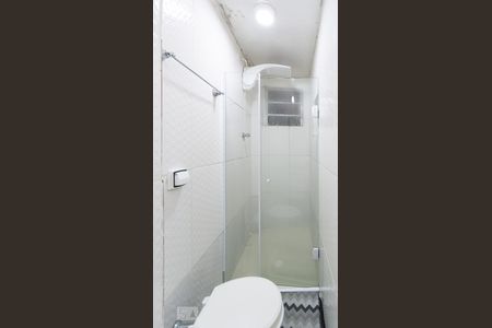 Banheiro Social de casa para alugar com 1 quarto, 50m² em Jardim Aeroporto, São Paulo