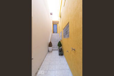 Casa para alugar com 50m², 1 quarto e sem vaga Casa para alugar com 50m², 1 quarto e sem vagaEntrada