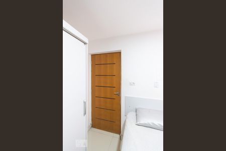 Quarto de casa para alugar com 1 quarto, 50m² em Jardim Aeroporto, São Paulo