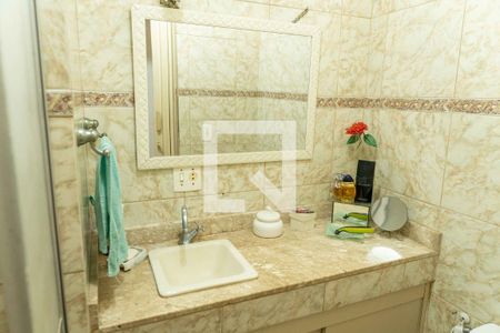 Apartamento à venda com 62m², 3 quartos e 1 vaga Apartamento à venda com 62m², 3 quartos e 1 vagaBanheiro